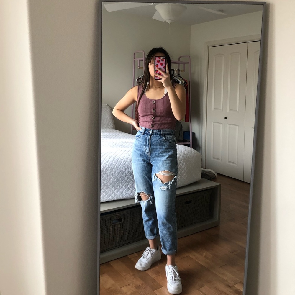 ❤️ SOLD ❤️ AE tank top